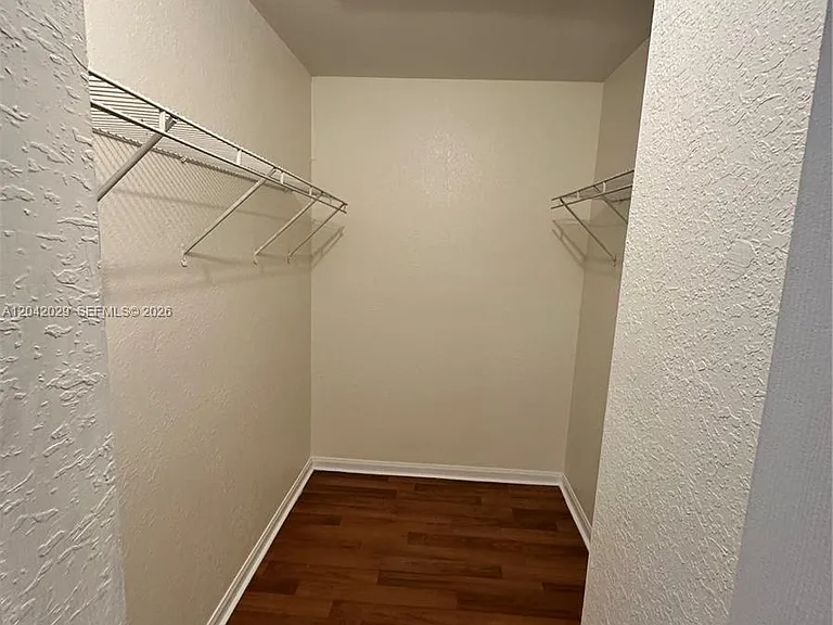 2704 SE 15th Pl — Photo 12