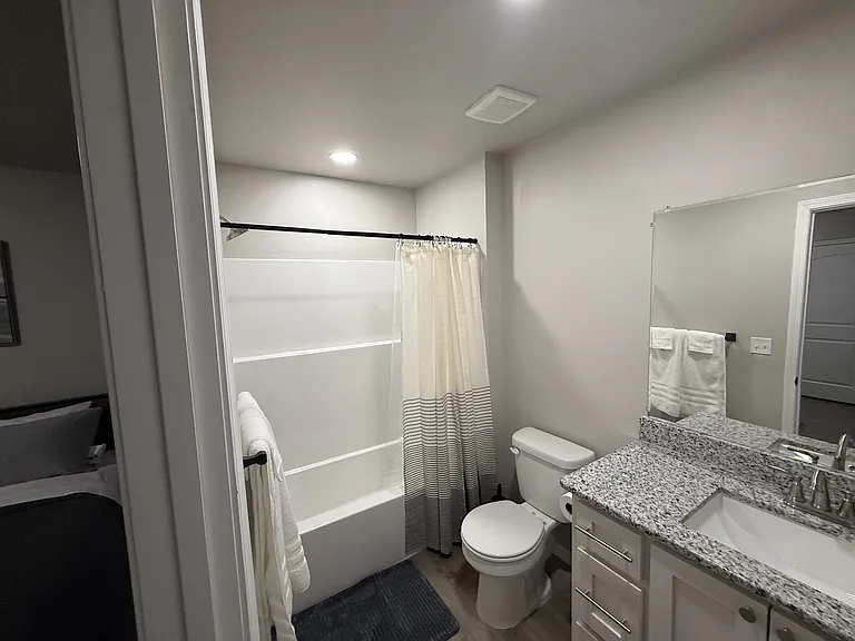 228 N Johnston St #1 — Photo 8
