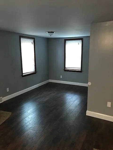 4 bed, 2.0 bath, $2,000 — Photo 3