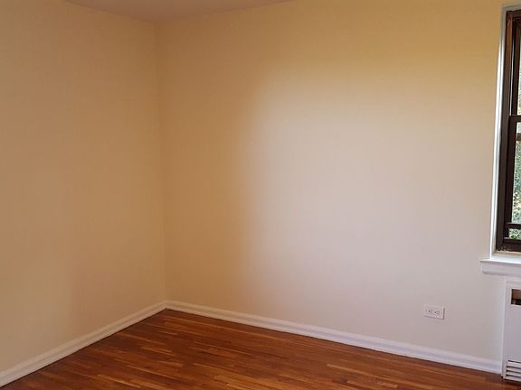 4th image of 21207 75th Ave APT 3N