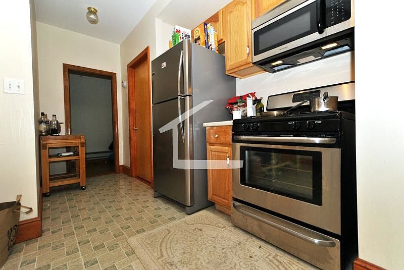 2nd image of 14 Montcalm Ave #13V