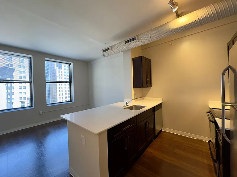 Charming 1 Bedroom/1 Bathroom Apartment Unit in Downtown Baltimore, MD! Unit 416 — Photo 76