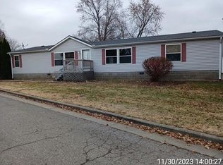 2501 Cedar St, Higginsville, MO 64037