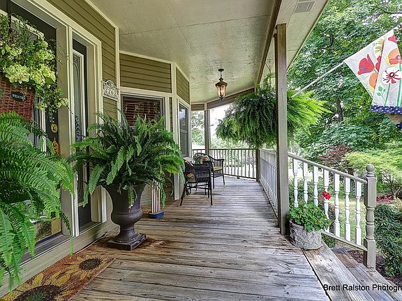 5th image of 2262 E Lensfield Pl