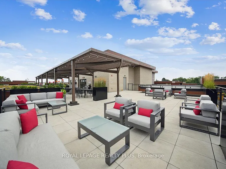 1575 Lakeshore Rd W #117 — Photo 39