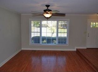 309 Forest Hill Dr, Warner Robins, GA