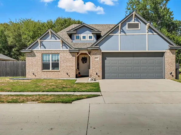 977 Sam St, Springtown, TX 76082