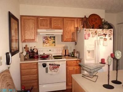 4th image of 3327 Yozuri Dr