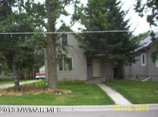 506 2nd St SE, Roseau, MN 56751