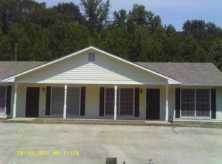 57 Quarry Dr, Toccoa, GA 30577