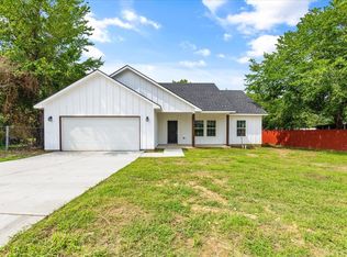 4905 Alandale Dr, Forest Hill, TX 76119
