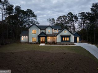 6029 Bluewater Blvd, Gainesville, GA 30506