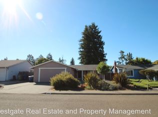 1420 Pheasant Dr, Petaluma, CA