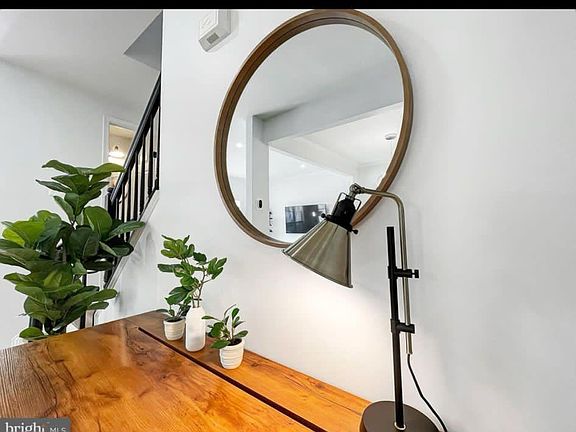 Office nook on main level