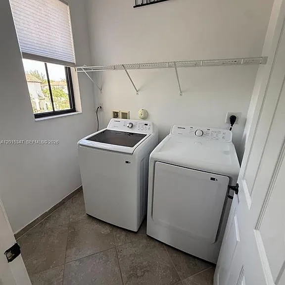 9194 SW 36th St — Photo 14