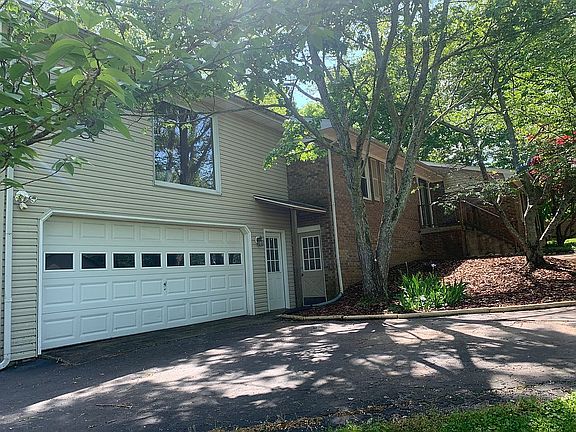 4th image of 150 Teresa Ct