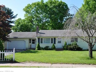 473 Hills St, East Hartford, CT, 06118