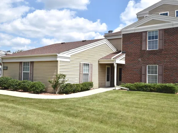 N16W26573 Wild Oats DRIVE #G, Pewaukee, WI 53072