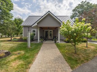 953 Bog Rd, Vassalboro, ME 04989