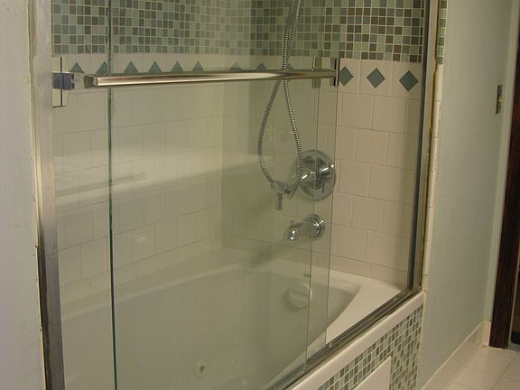 Master bath with whirlpool tub