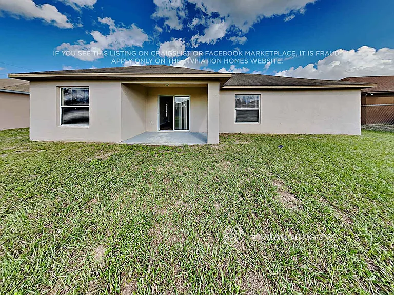 327 Huron Dr — Photo 19
