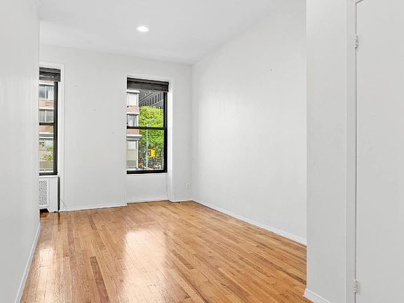 4th image of 538 2nd Ave #3