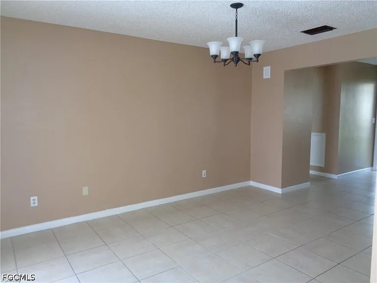 4402 SE 20th Pl — Photo 13