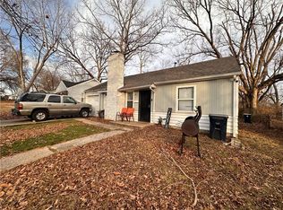 8029 Park Ave, Kansas City, MO 64132