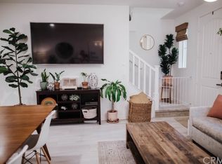 28696 Jardineras Ct, Valencia, CA 91354