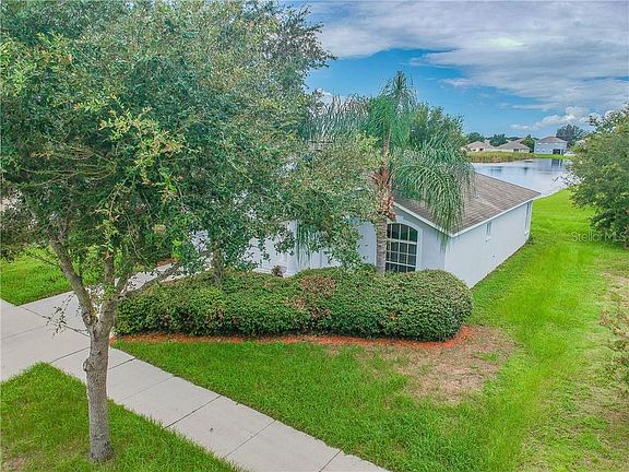 4th image of 2206 Roanoke Springs Dr