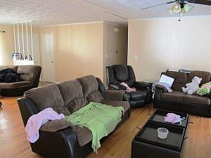 2nd image of 420 Ingal Blvd