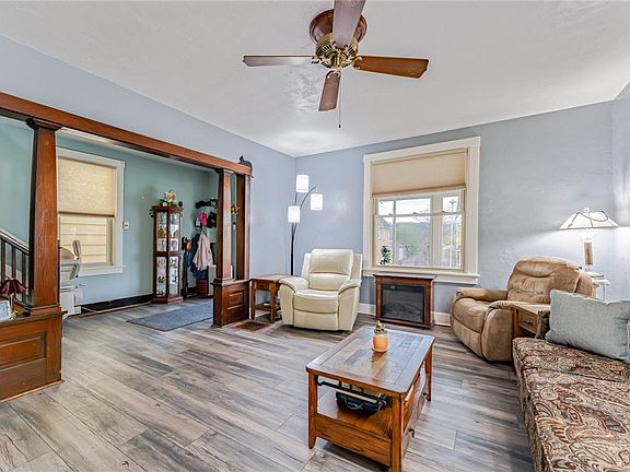 4th image of 1244 Woodmont Ave