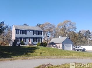 7 Daniel Cir, Plymouth, MA 02360