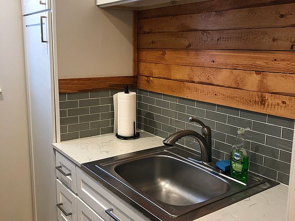 4th image of 312 Jagoe St APT 2