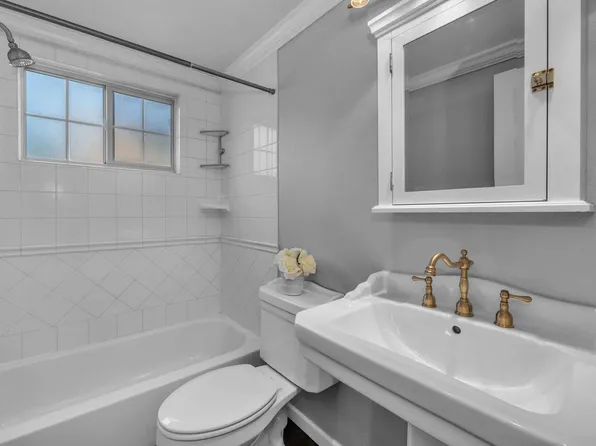 36 N Emerson St APT 201, Denver, CO 80218