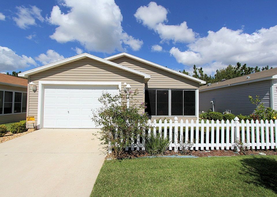 2nd image of 313 Emmalee Pl
