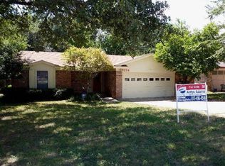 7234 Muse Ct, Fort Worth, TX 76112