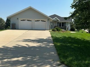 602 Ash Cv, Remsen, IA 51050