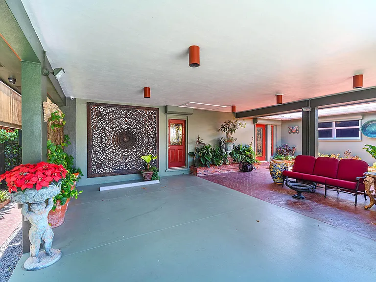 3817 Duck Ave — Photo 4