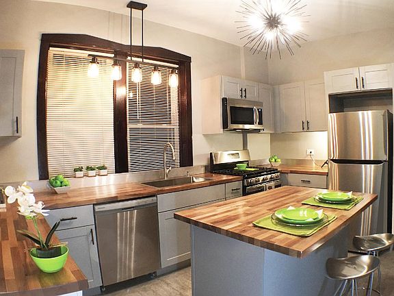5th image of 912 N Richmond St #2F