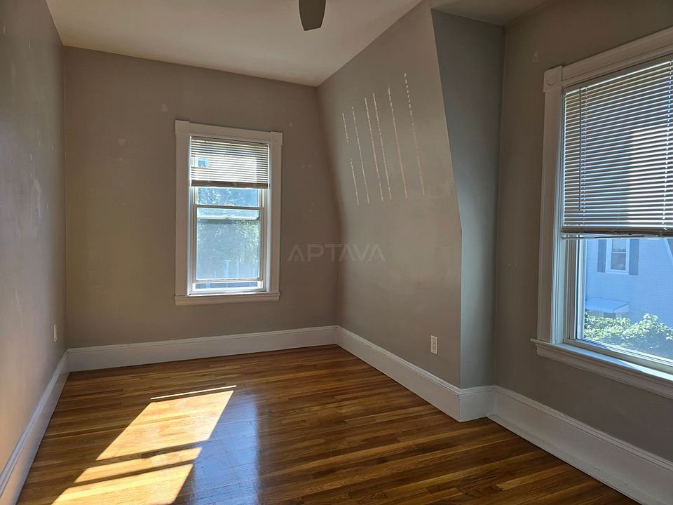 1st image of 7 Leyden Ave #2