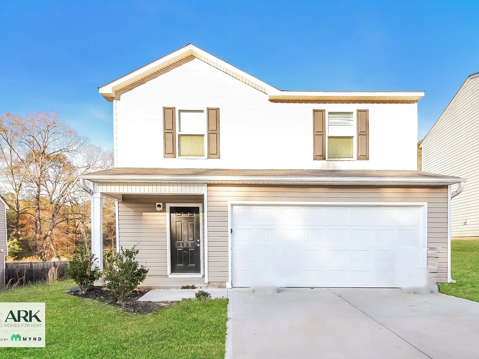 4 bed, 3.0 bath, 1811 sqft, $1,899 — Photo 1