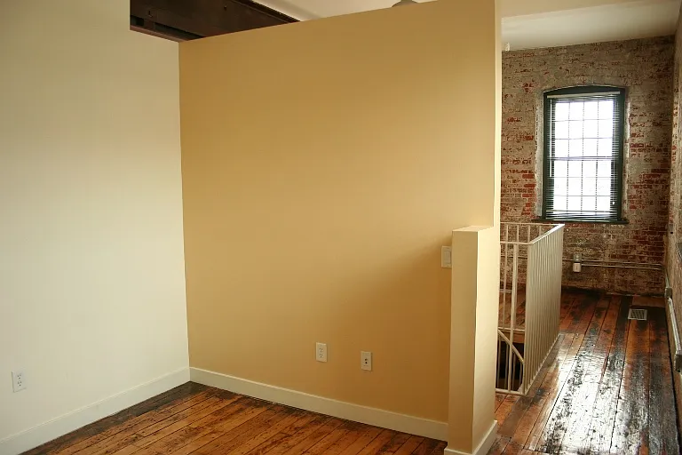 Pearl Street Lofts — Photo 20