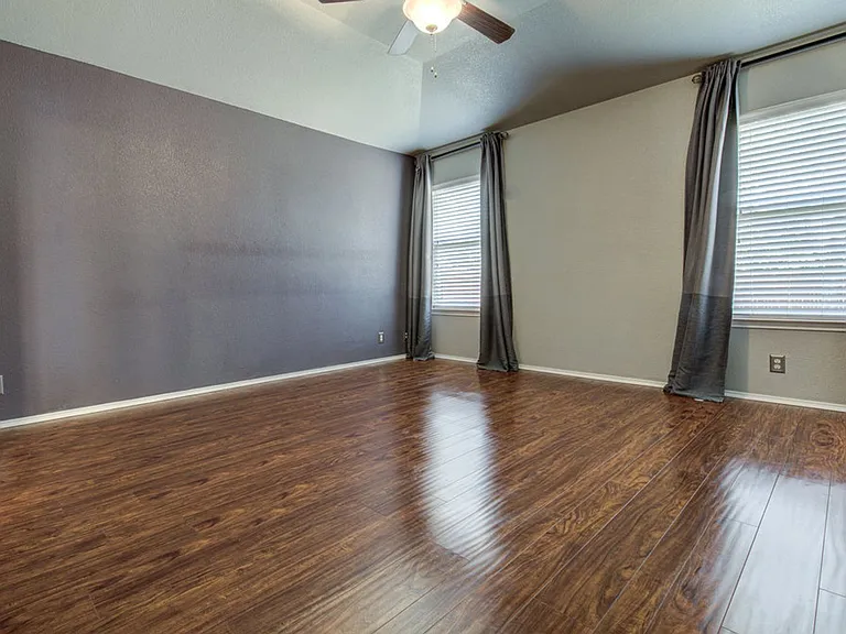 307 Riverine Way — Photo 13