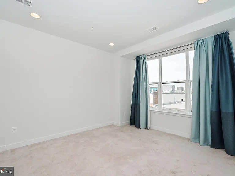 8337 Looking Glass Way — Photo 25