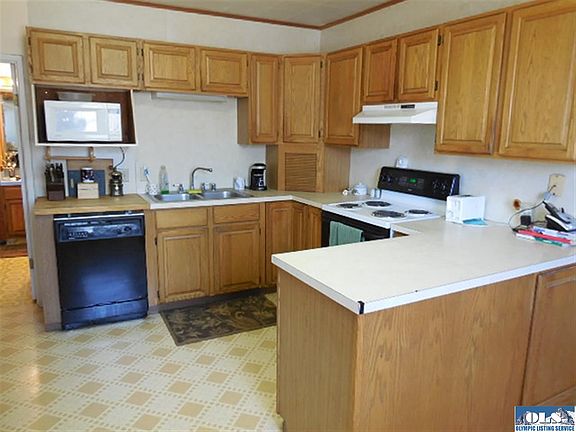 3rd image of 1123 W 19th St