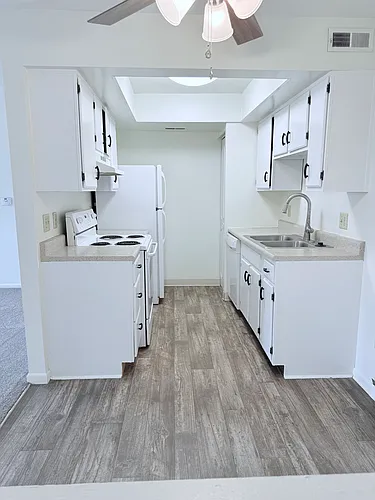 12 W Northwood Dr #29 Photo 1