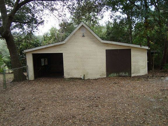 5th image of 30550 Carrel Ln
