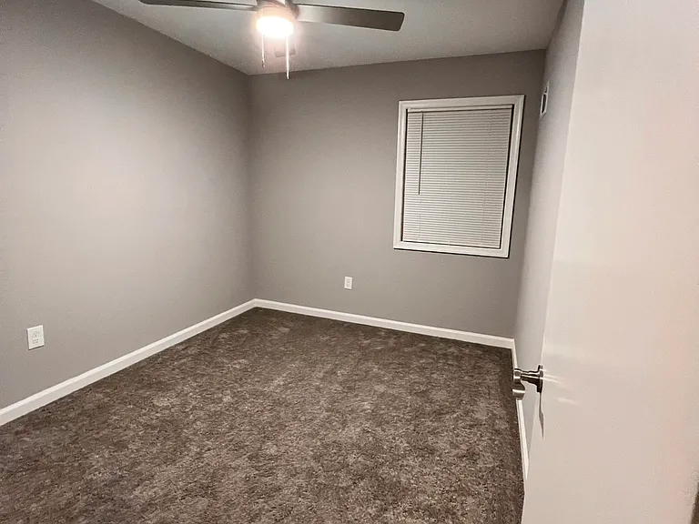 601 Whittier Pkwy — Photo 3