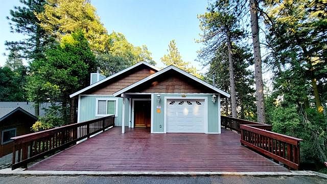 1st image of 426 Hartman Cir